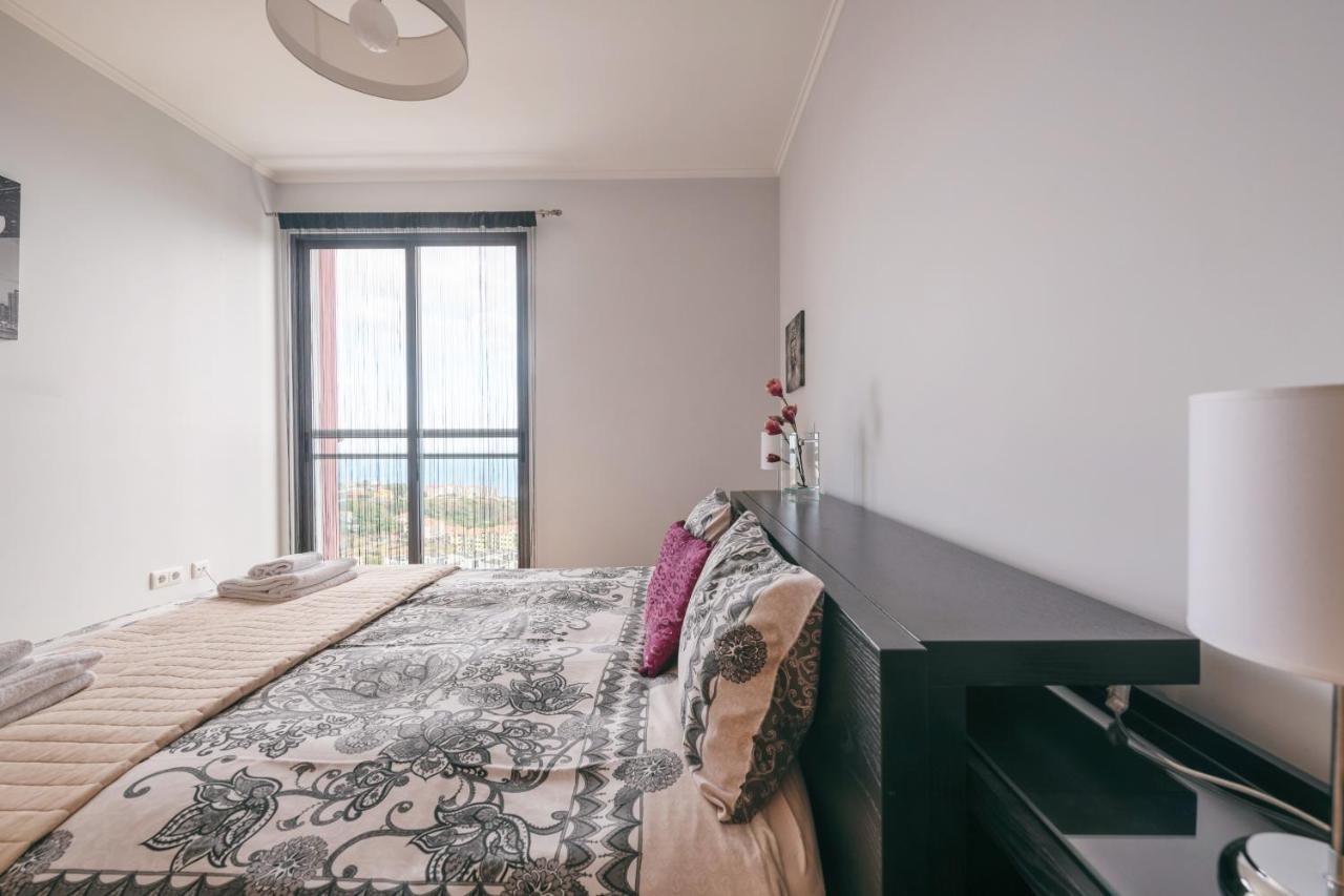 Reed'S View Apartment Canico  Bagian luar foto